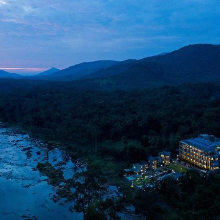 Niraamaya Retreats Samroha Athirappilly 外观 照片