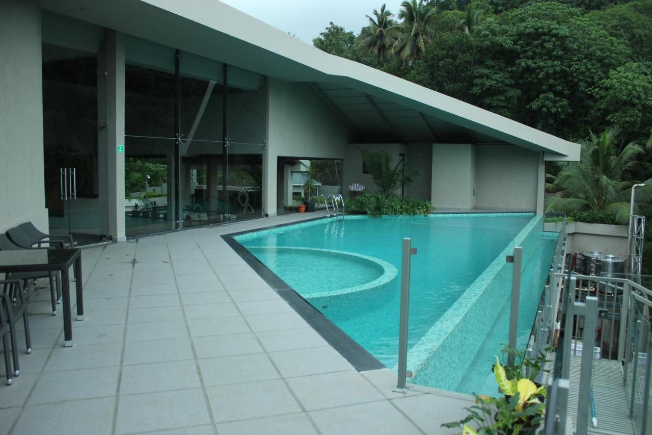 Niraamaya Retreats Samroha Athirappilly 外观 照片