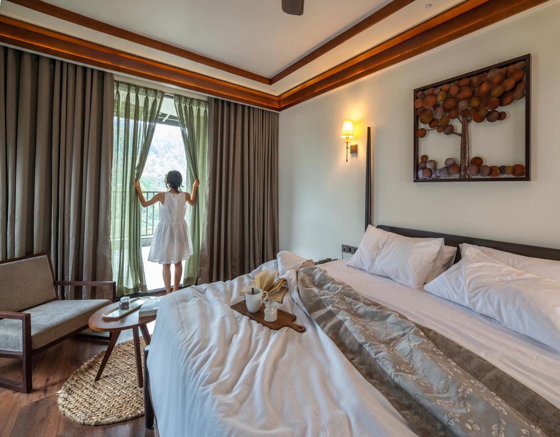 Niraamaya Retreats Samroha Athirappilly 外观 照片